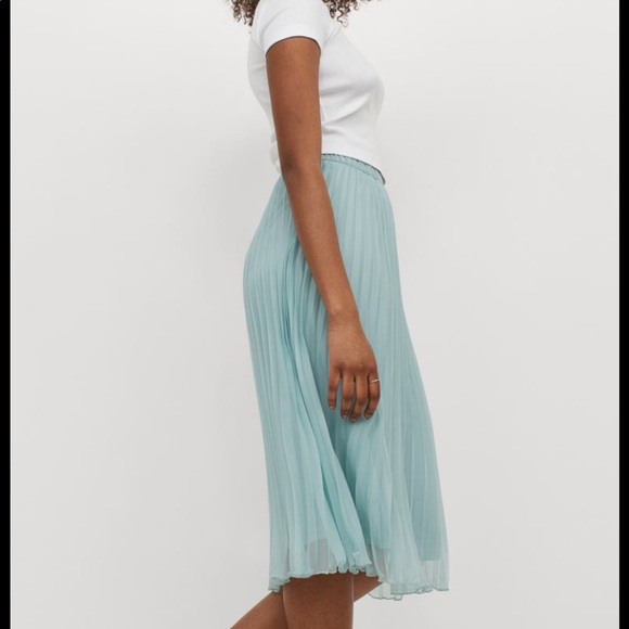 NWT Simons Twik Pleated Skirt- Mint Green- Size M - Picture 9 of 9
